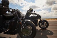 Triumph Rocket 3 Storm chega ao Brasil; preços e versões