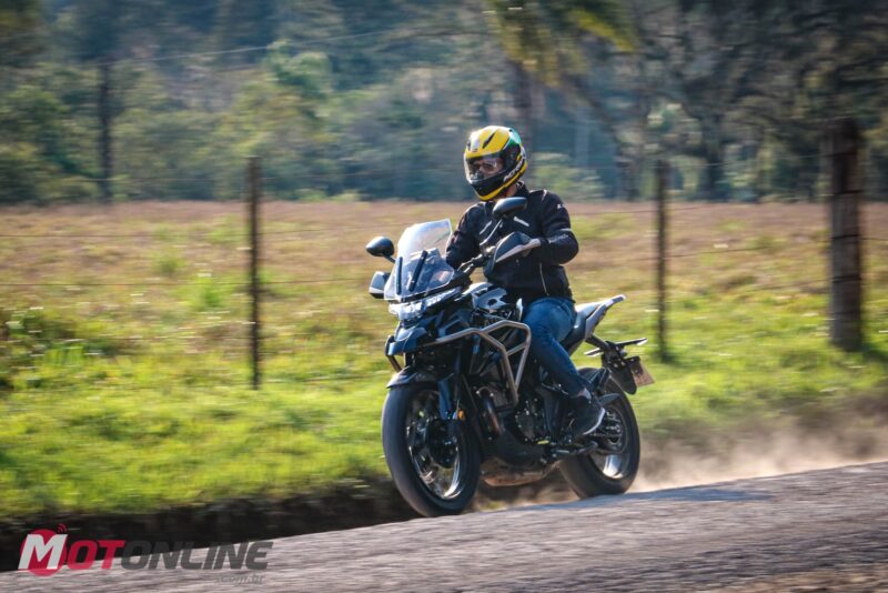 Zontes T 350 X tem tecnologia e custo benefício? Teste! -Motonline Zontes T 350 X tem tecnologia e custo benefício? Teste! -Motonline