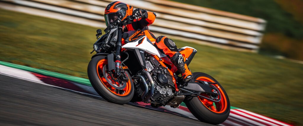 ktm-990-duke-r-2025