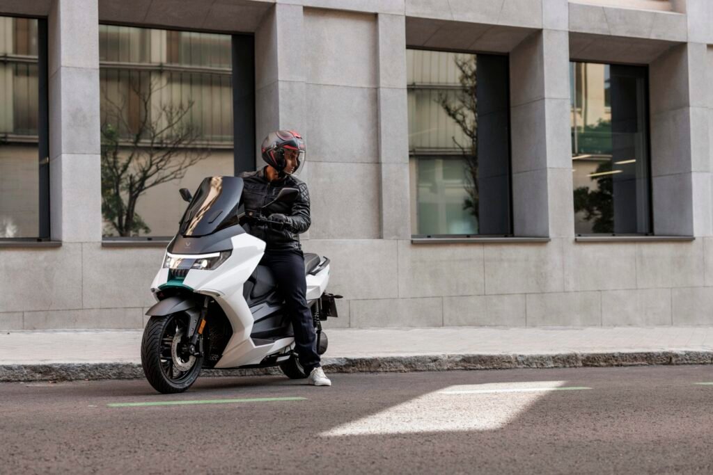 EICMA 2024 mostra scooters elétricos e premium 5 eicma-2024-mostra-scooters-eletricos-e-premium