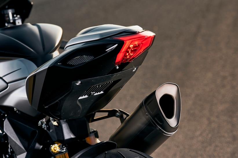 mv-agusta-f3-competizione-mais-uma-superbike-exclusiva-made-in-italy