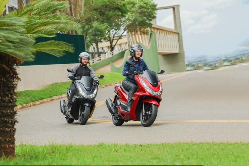 Scooter mais vendida do Brasil, PCX tem novas cores (e preços)