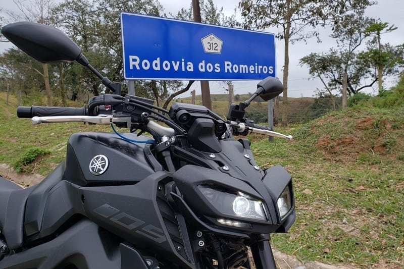 Local para a avaliação: adequação ao estilo e às virtudes da moto