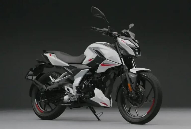 Pulsar 150 da Bajaj: nova moto acessível, moderna e segura