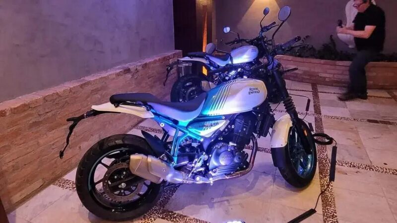 Royal Enfield inaugura 40ª concessionária em Uberlândia (MG) Royal Enfield inaugura 40ª concessionária em Uberlândia (MG)