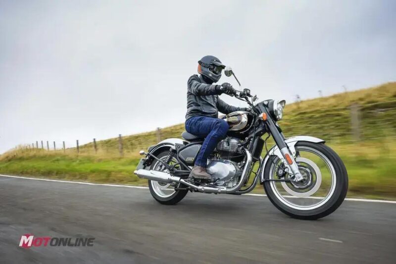 Classic 650: conheça a pilotagem desse ícone retrô em 2025