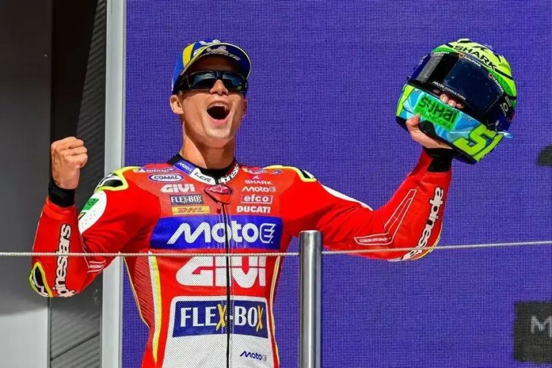 Eric Granado faz semana perfeita na MotoE em Barcelona