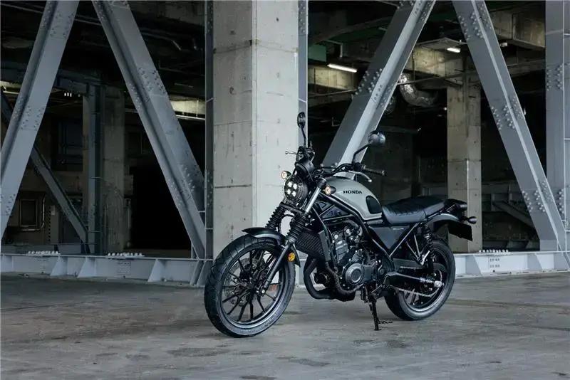 Honda prepara lançamento de motos custom e scrambler no Brasil