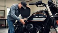 Passo a passo para limpeza, verificação e carga da bateria da Harley-Davidson Street 750