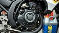 Passo a passo para troca de óleo do motor Suzuki DR-Z400