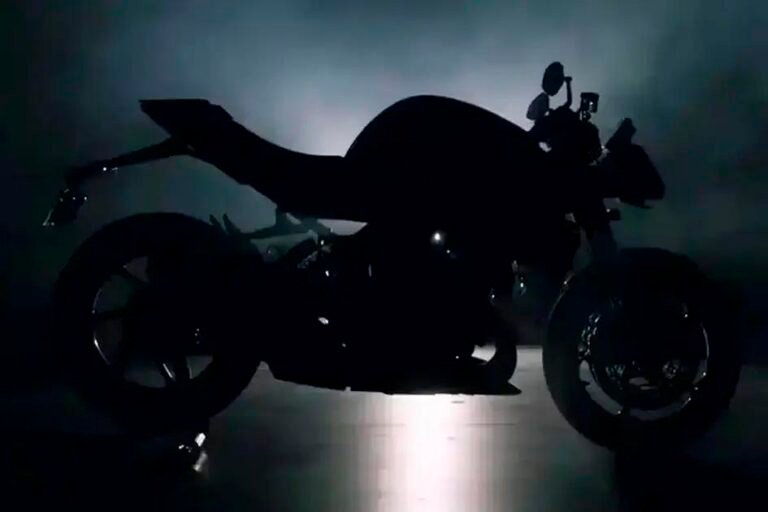 Triumph pode lançar versões limitadas e especiais da Street Triple em 2026