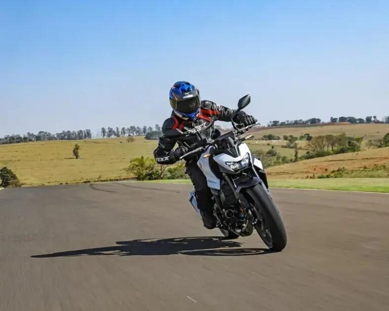 Honda Hornet 750 e Yamaha MT-07: quem oferece melhor custo-benefício?