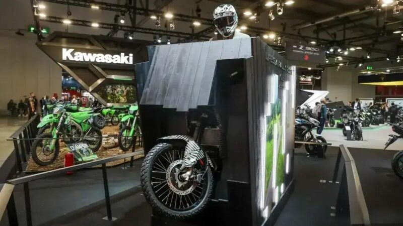 Kawasaki estreia nova bigtrail média para aventuras off-road