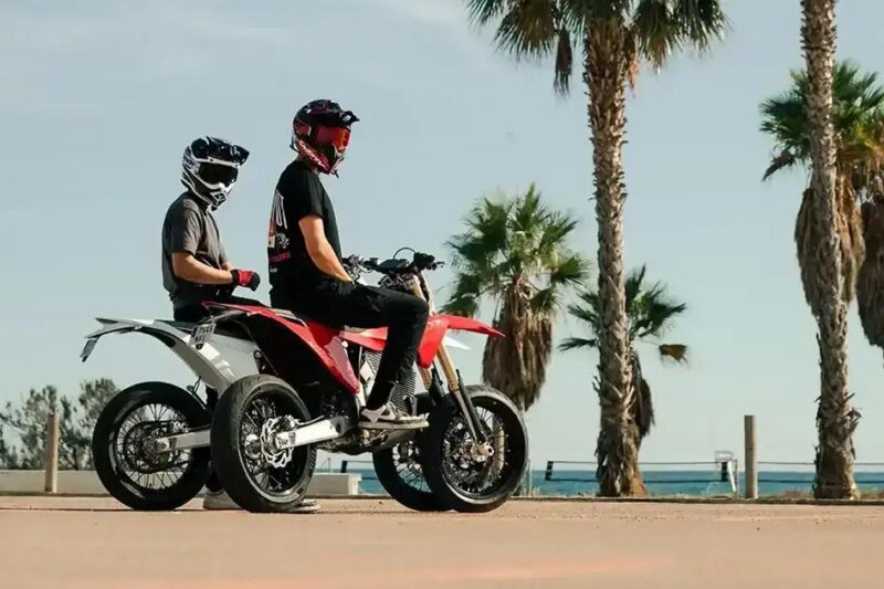 Moto elétrica Varg SM: potência, preço e desempenho em alta