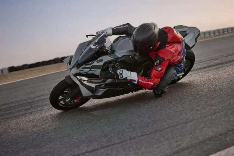BMW S 1000 RR é eleita esportiva no Moto de Ouro