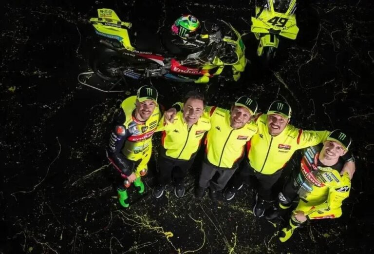 Pertamina Enduro VR46 Racing Team apresenta nova moto 2026