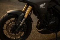 Como ajustar suspensão dianteira Honda CB 500X