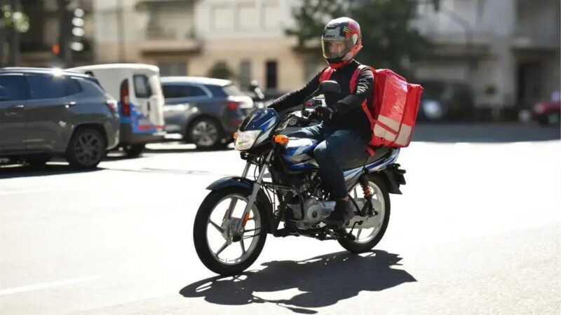 Bajaj: Moto de R$ 8 mil e 70 km/l pode chegar ao Brasil